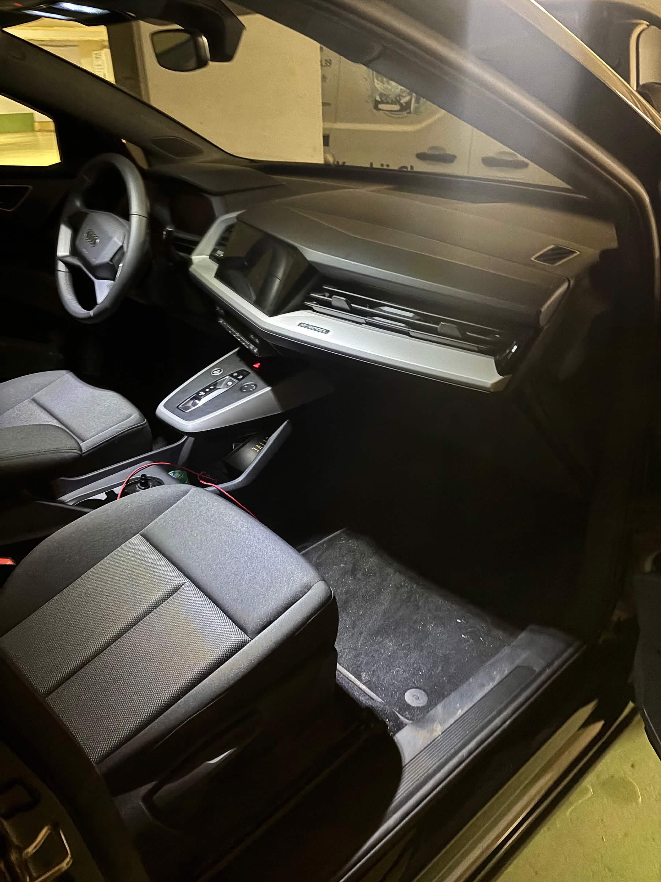 Avant nettoyage intérieur Seat Leon