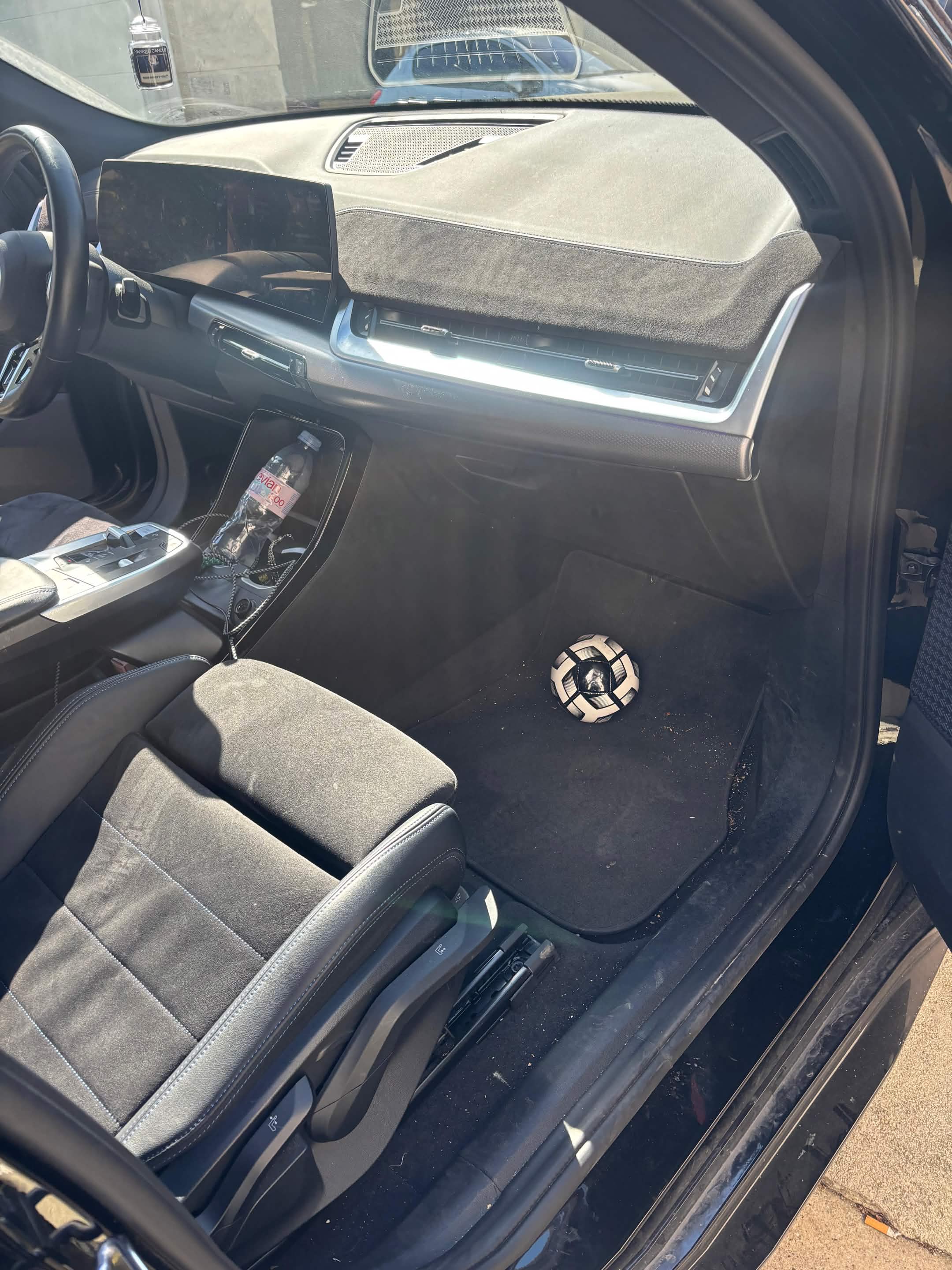 Avant nettoyage intérieur BMW X5
